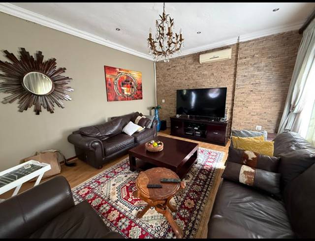 3 BEDROOM HOUSE FOR SALE IN CHASEDENE